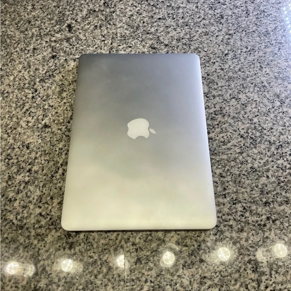 MacBook Pro 2015 13” 256GB